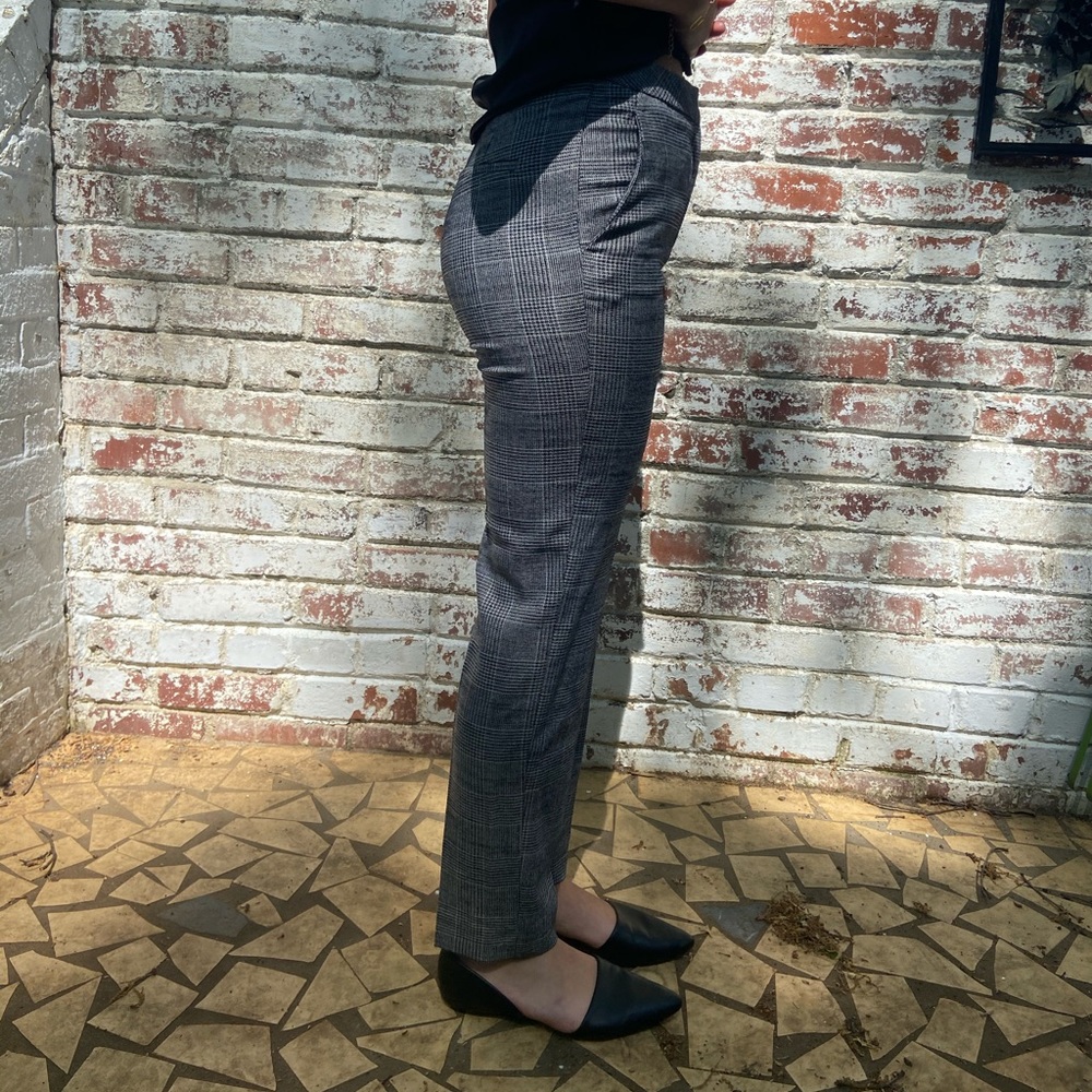 Never worn. - Picture 2 of 3